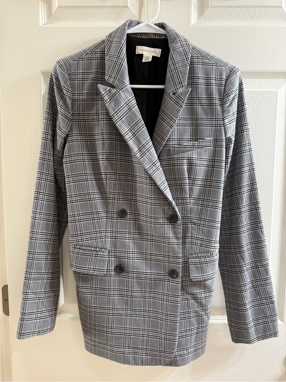 Treasure & Bond Gray Plaid Double-Breasted Blazer